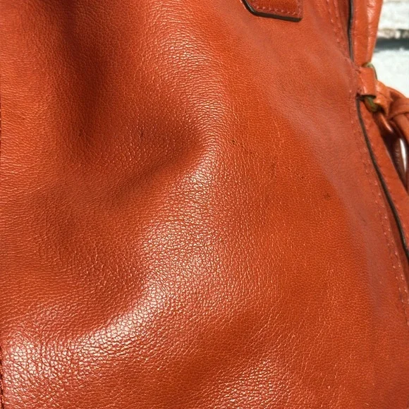 Coach Flagship Chelsea Curry Orange Leather Shoulder Bag - Picture 5 of 16